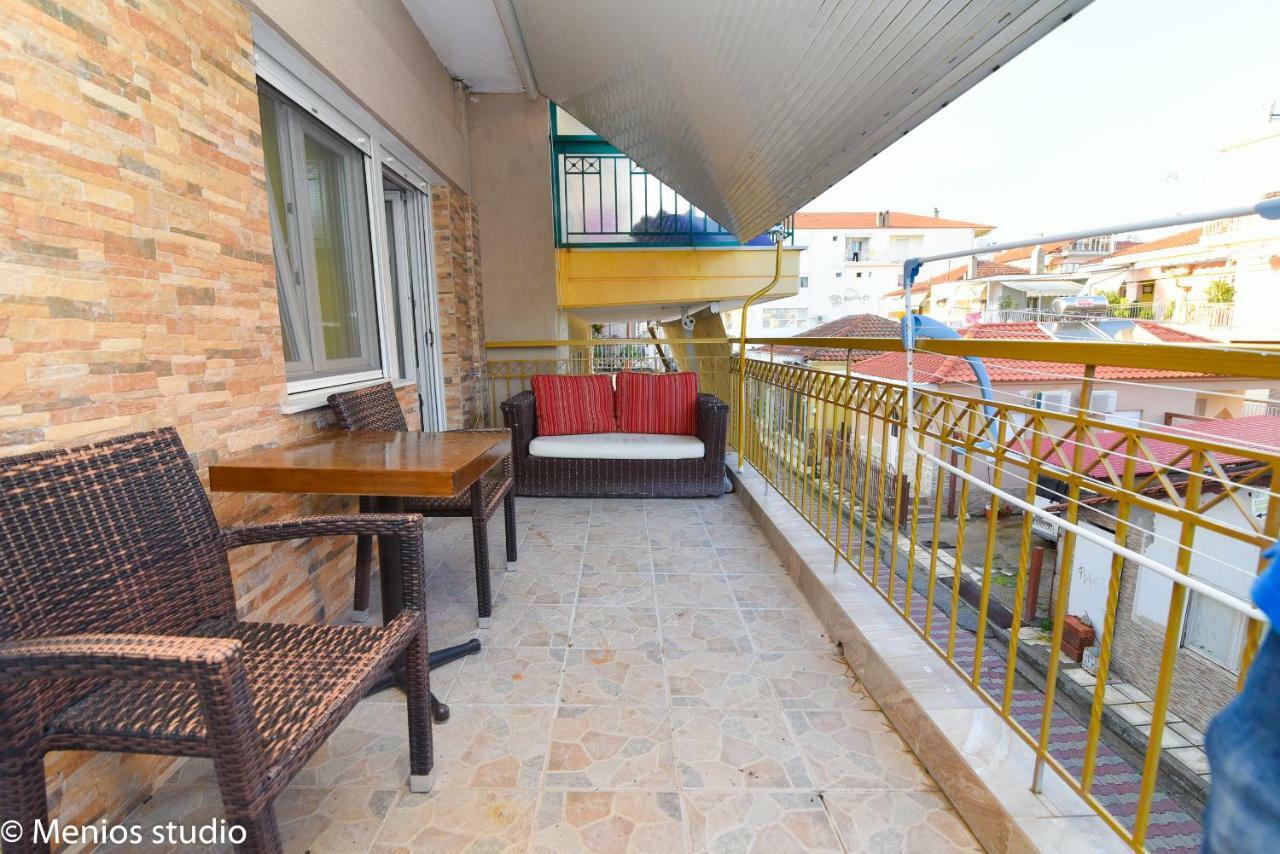 Menios Apartments And Studios Nea Kallikrateia Dış mekan fotoğraf