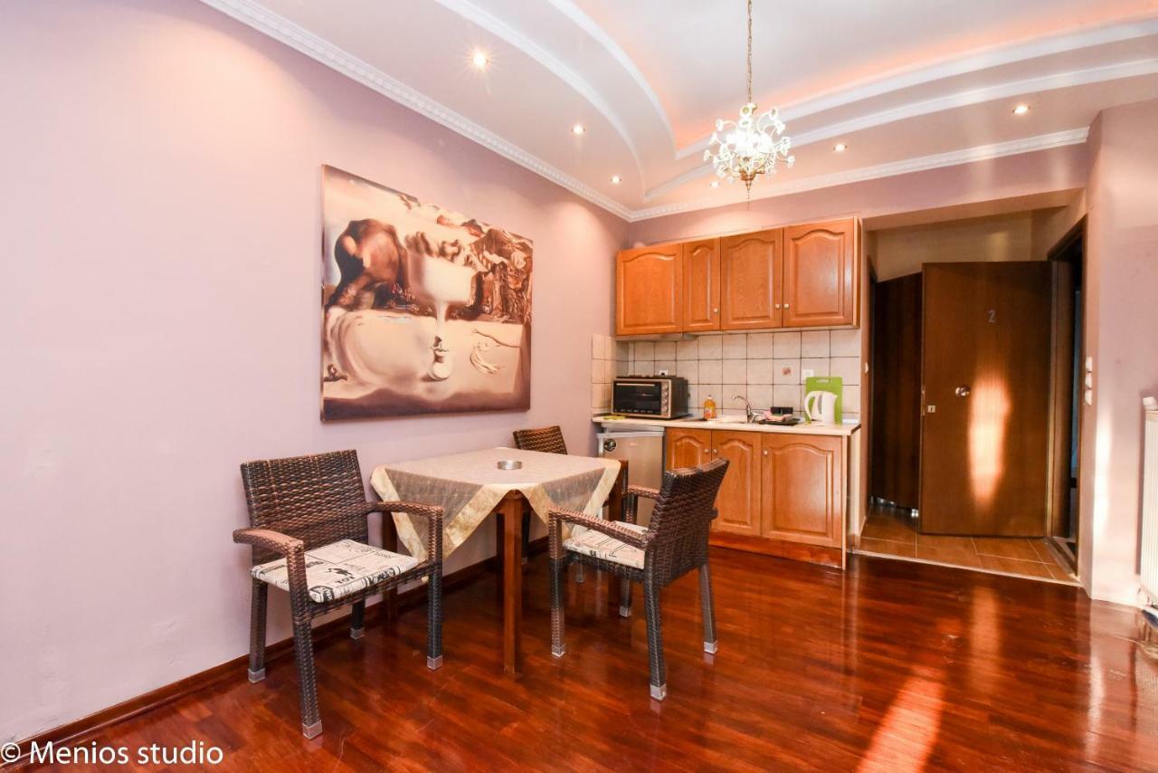 Menios Apartments And Studios Nea Kallikrateia Dış mekan fotoğraf