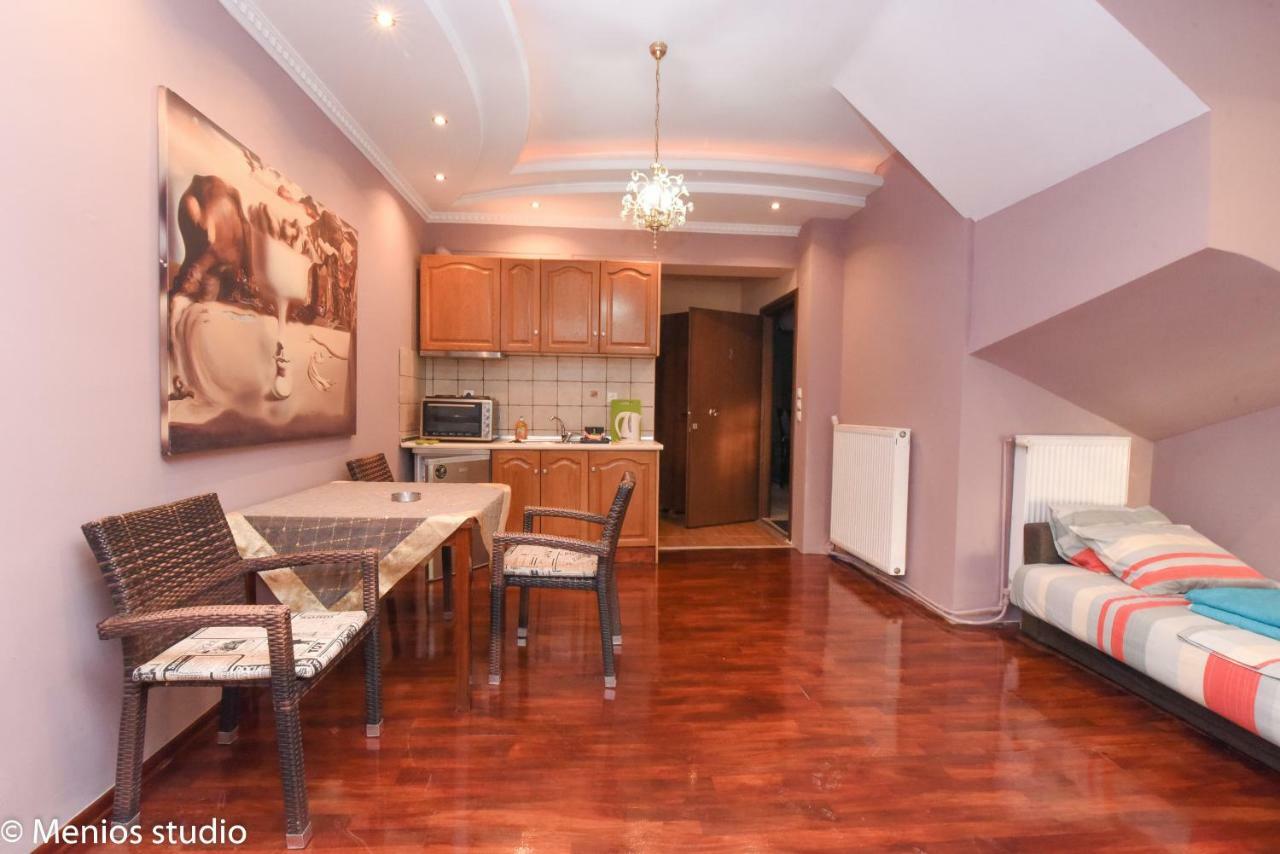 Menios Apartments And Studios Nea Kallikrateia Dış mekan fotoğraf