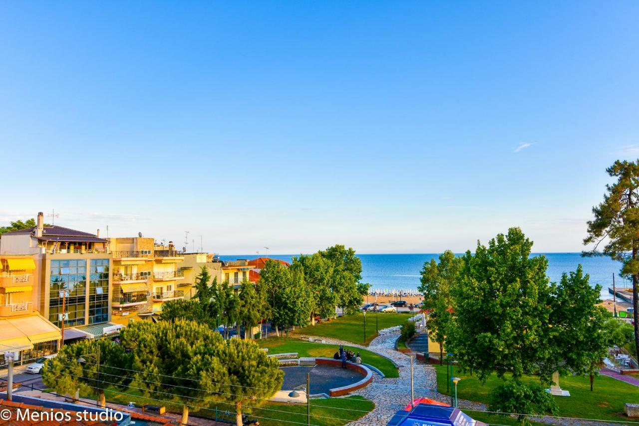 Menios Apartments And Studios Nea Kallikrateia Dış mekan fotoğraf